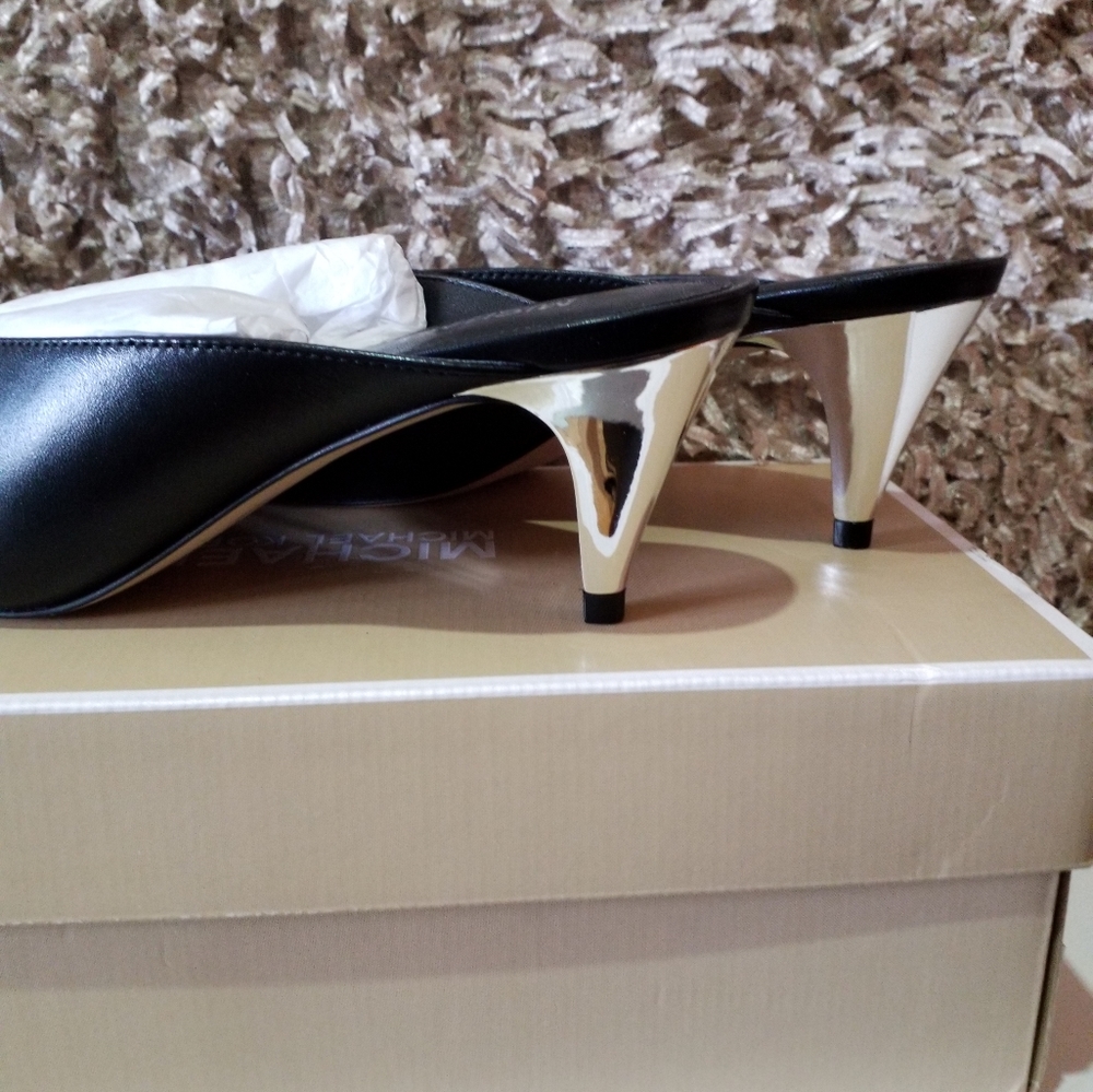 Michael Kors kitty mules - Picture 3 of 5